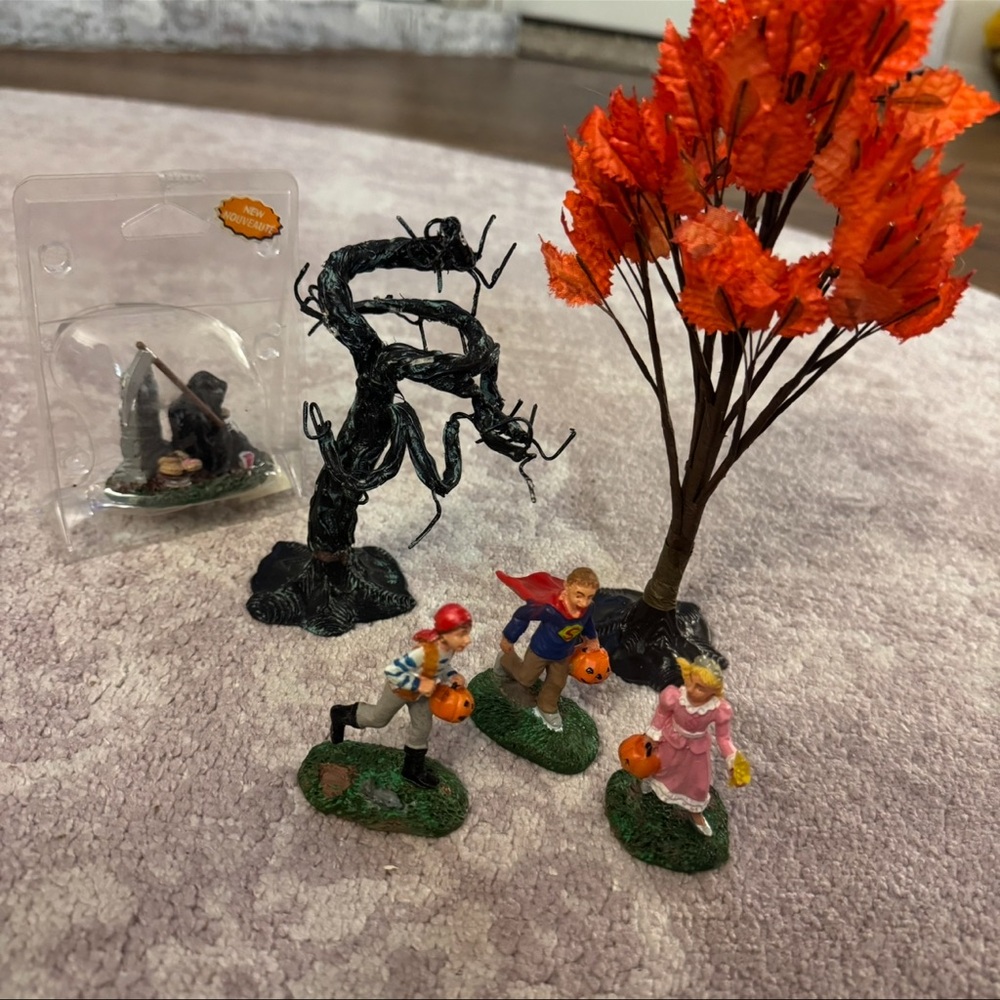 Lemax Retired Rare Trick or Treaters Grim Reaper Trees Set Lot Spooky Town